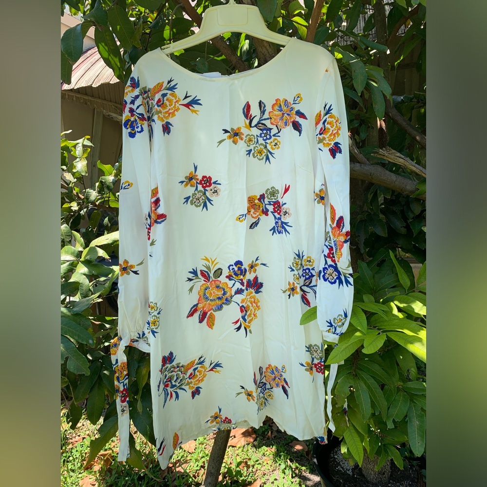 Old Navy Women's  LS Tie Sleeve White Floral Dress NWT